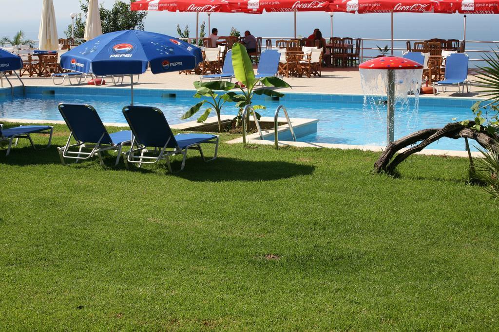 Hotel Belle Vue Dhermi Exterior photo